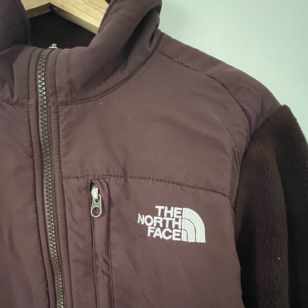 The North Face Maroon Denali Fleece - Women’s Large - Picture 2 of 4